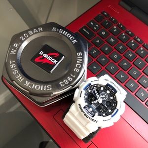 G shock white